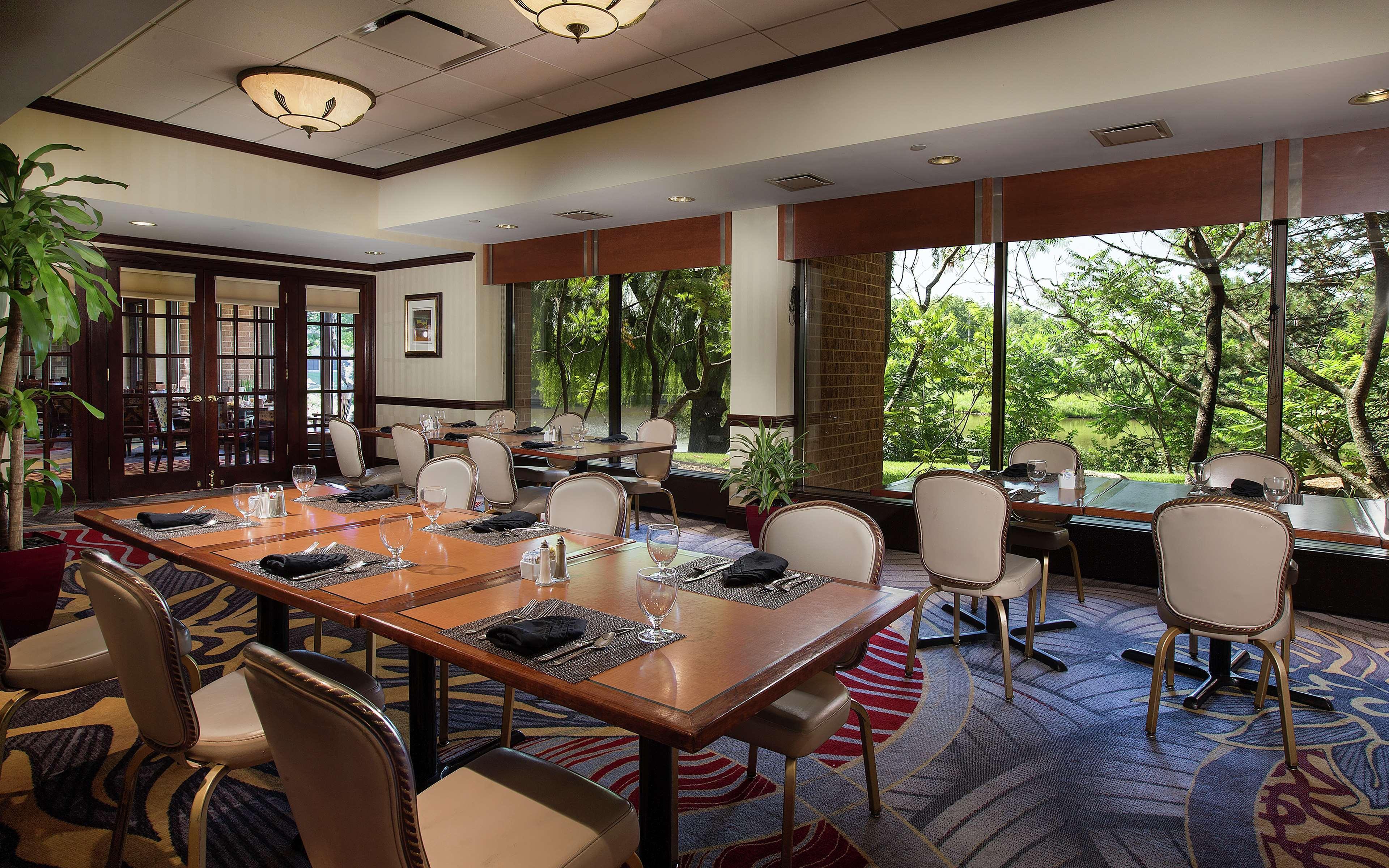 Doubletree By Hilton Lisle Naperville Exteriör bild
