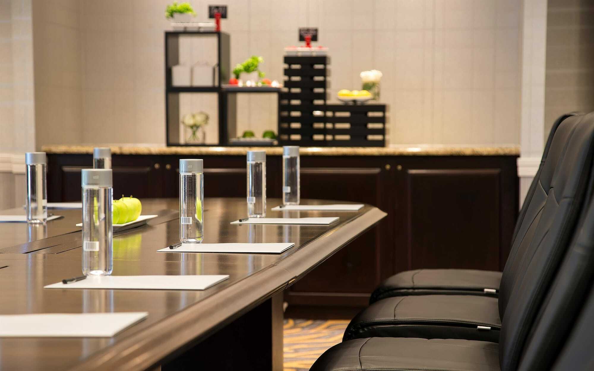Doubletree By Hilton Lisle Naperville Exteriör bild